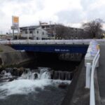 一級河川小潤井川広域河川改修事業　津田橋上部工・下部工